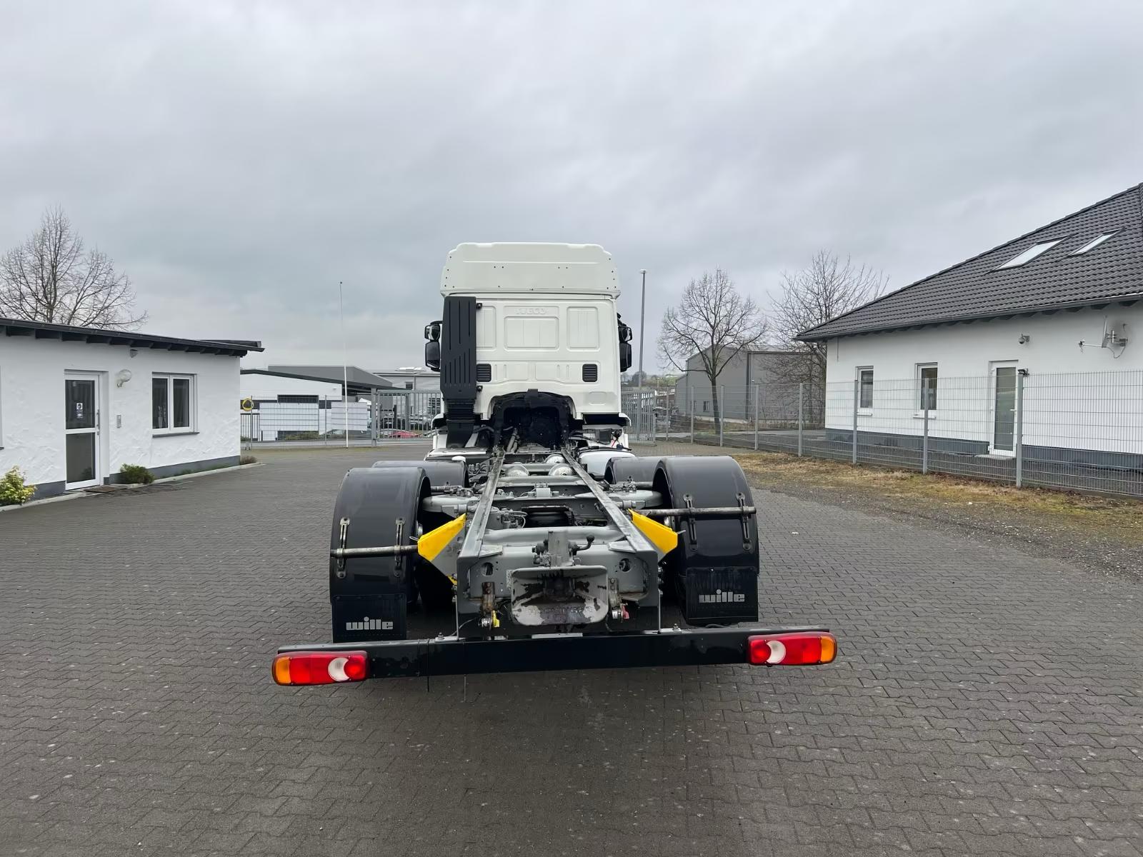 Iveco Stralis AT 400 adr intarder
