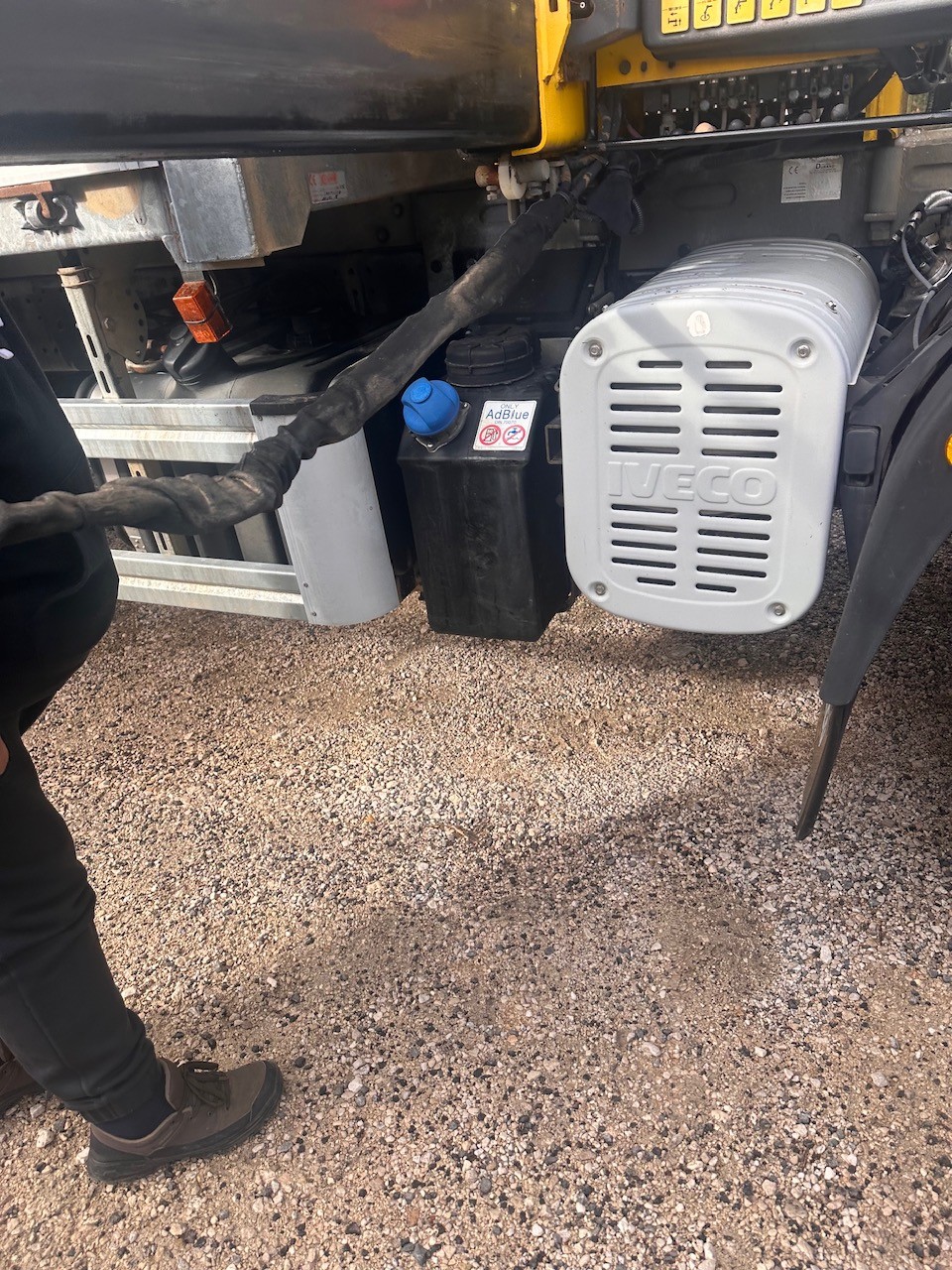 Iveco Eurocargo 160E22 Cassone e Grù